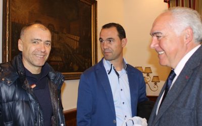 Los veteranos del Mérida y Atlético de Madrid jugarán un partido solidario el sábado 28 de febrero