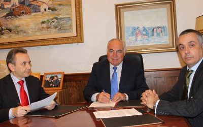 Francisco Pérez dona 48 obras de arte al Museo del Costurero