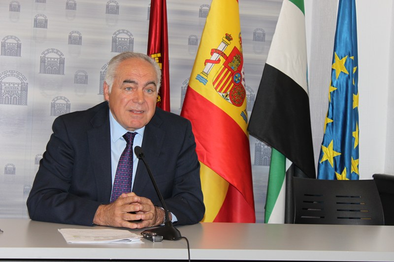 Superávit en las cuentas municipales en 2014