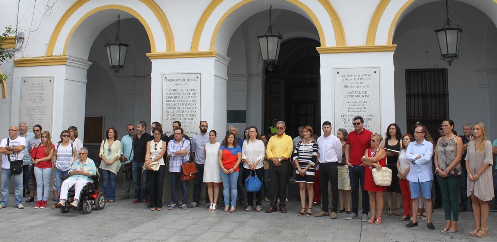 minuto-silencio-ayuntamiento