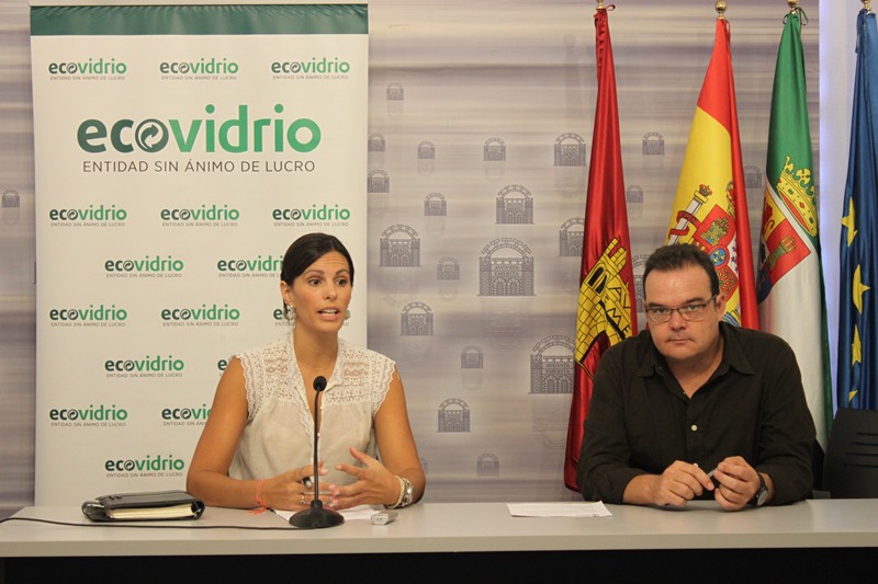 Más de 50 establecimientos hosteleros participan en una campaña de fomento del reciclaje de vidrio