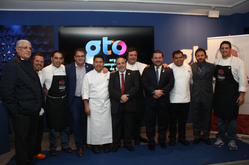 cocineros-merida-autoridades