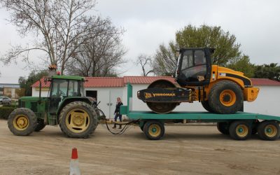 El Ayuntamiento adquiere una góndola para el transporte de vehículos