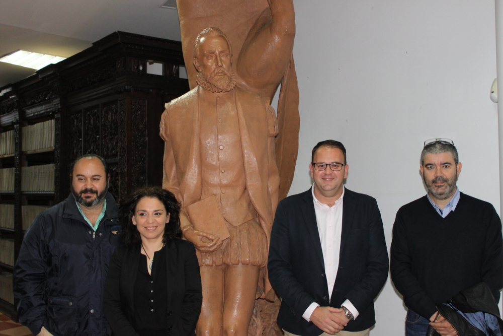 El alcalde Antonio R. Osuna junto a los delegados Silvia Fernández y Félix Palma y el concejal de la oposición, Fernando Molina