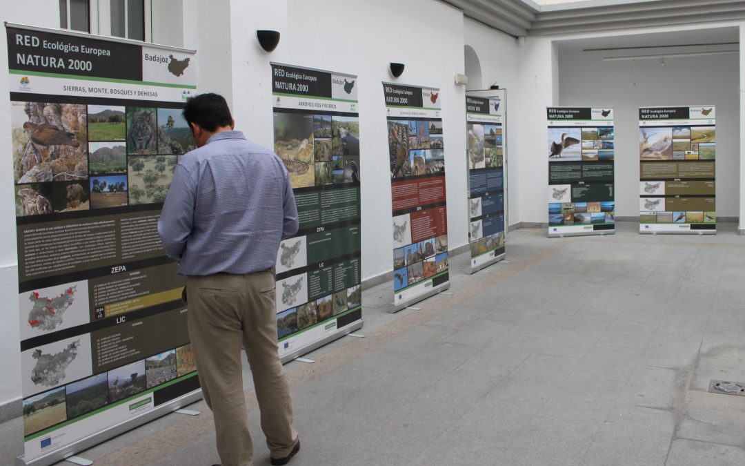 La exposición Red Natura 2000 puede visitarse hasta el viernes en el patio del Ayuntamiento