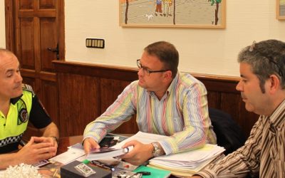 El subinspector de la Policía local M. Ángel Paredes presenta un nuevo libro sobre operativa policial