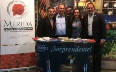 El alcalde presenta la Capitalidad Iberoamericana en el XXVII Salón del Jamón de Jerez de los Caballeros