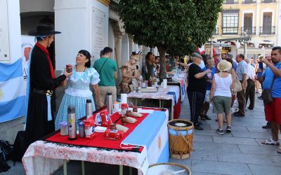 Gastrofolk une folclore y gastronomía de ocho países del mundo