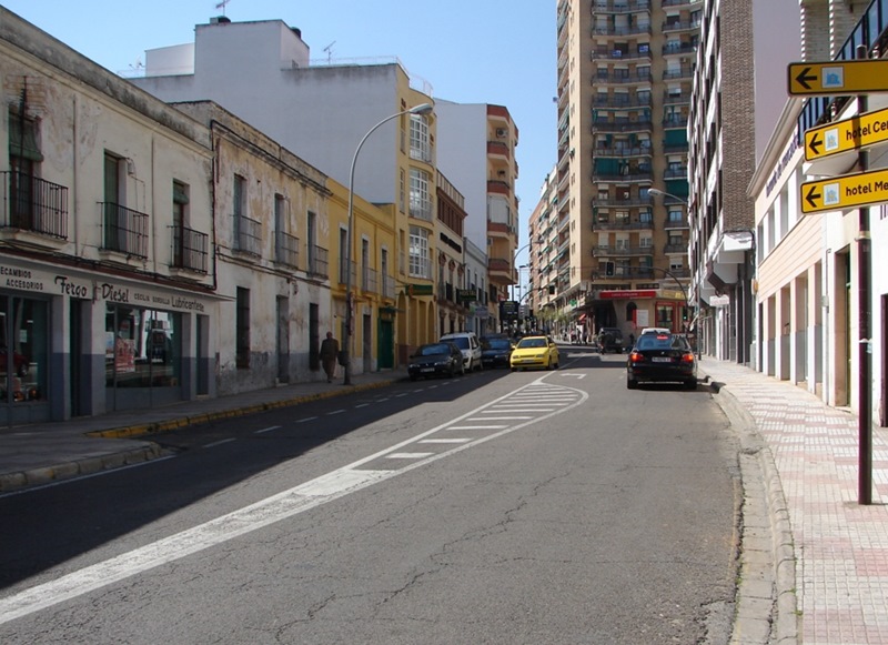Desde mañana se cortarán al tráfico un día diversas calles, por obras de asfaltado