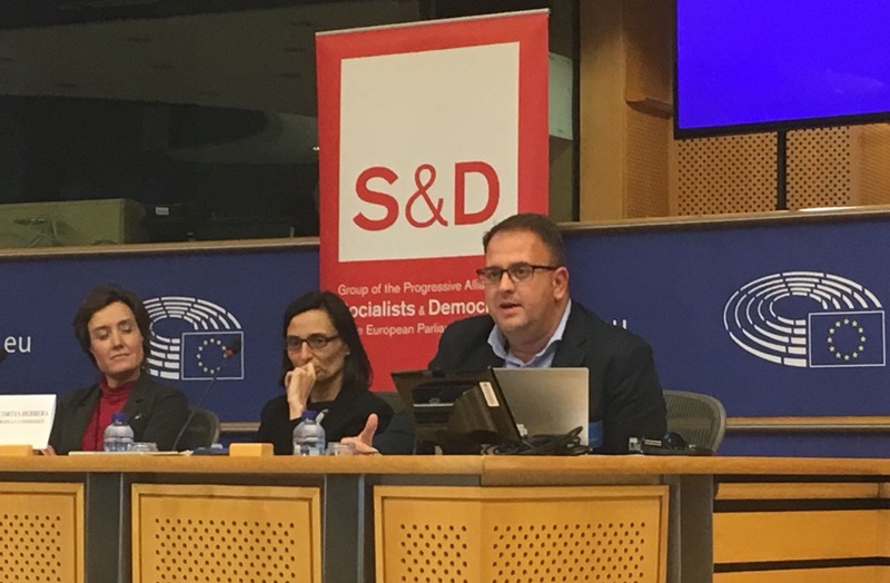 El alcalde en Bruselas 1