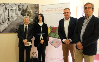 El alcalde dice que hay que “asumir y disfrutar” la arqueología de Mérida, “que nos hace únicos en el mundo”