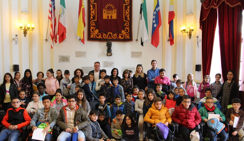 Alumnos de Primaria de Baeza visitan Mérida en un intercambio del grupo de Ciudades Patrimonio