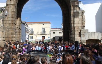 Una treintena de centros celebran desde mañana el Día del patrimonio en ‘La escuela adopta un monumento’