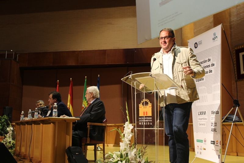 asamblea-fade