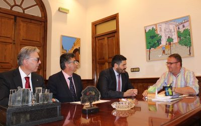 El alcalde recibe al nuevo director de la ONCE en Mérida