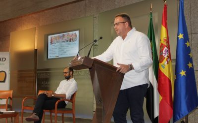 El alcalde denuncia que Mérida está preparada para acoger refugiados desde hace año y medio y que no viene nadie por culpa del Gobierno de España
