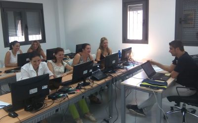 Cuatro mujeres del programa Clara encontraron empleo