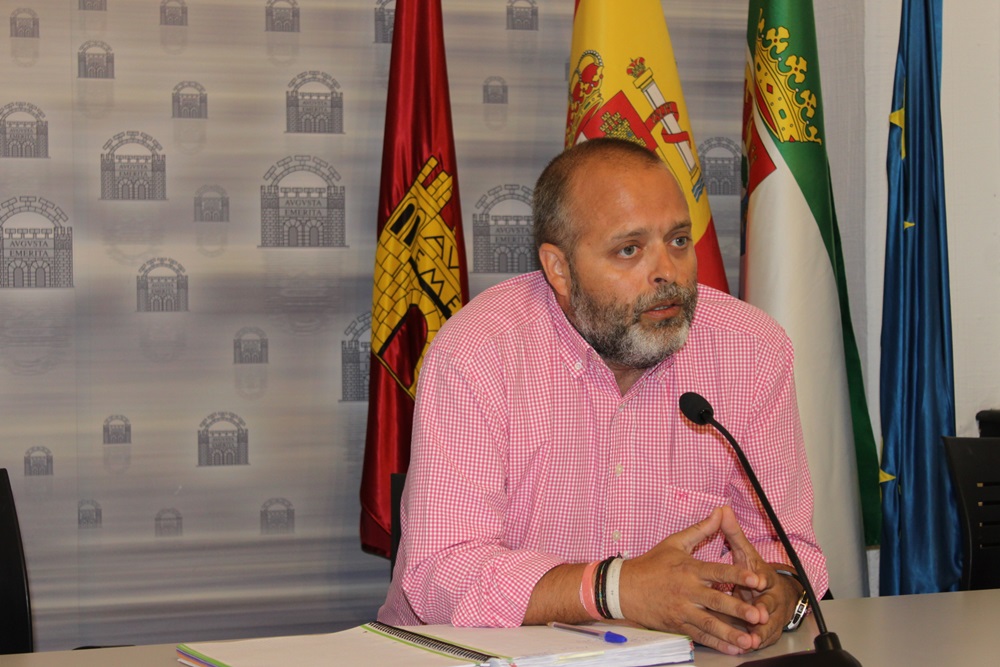 Nueva Ciudad contará con un campo de césped artificial de Fútbol 11 y dos de Fútbol 7