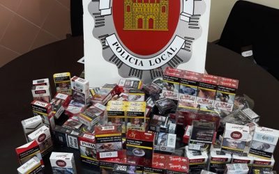 Intervenidas 100 cajetillas de tabaco en dos locales del centro de la ciudad