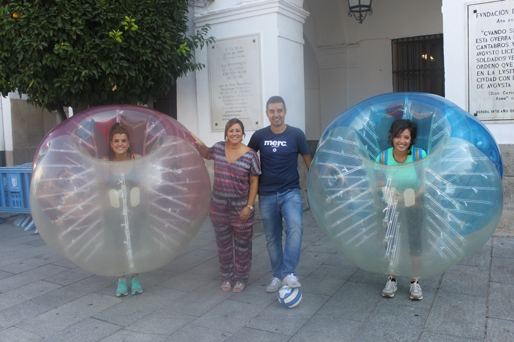 Ana Aragoneses y Manuel Carrasco Fútbol Burbuja