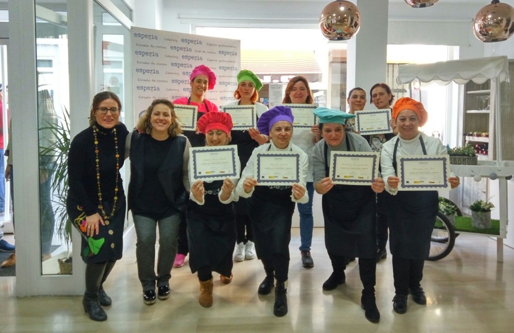Nueve mujeres finalizan su periodo de formación en “Carnicería y Snack” enmarcado en el programa Clara