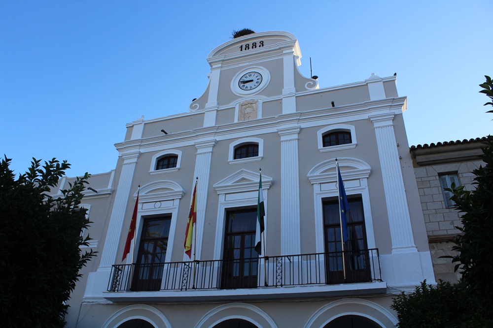 El Ayuntamiento aumenta las medidas de contención siguiendo las indicaciones de las autoridades sanitarias