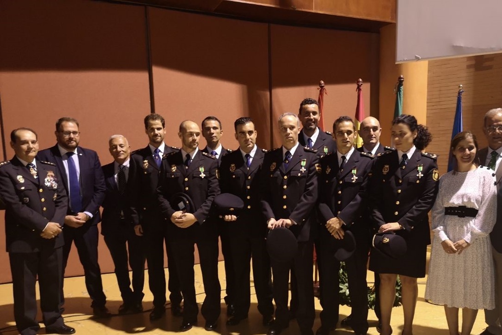 La Policía Nacional celebra su festividad en Mérida, una de las ciudades más seguras del país
