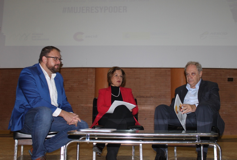 El Centro Cultural Alcazaba acoge hoy las jornadas sobre Mujeres y Poder