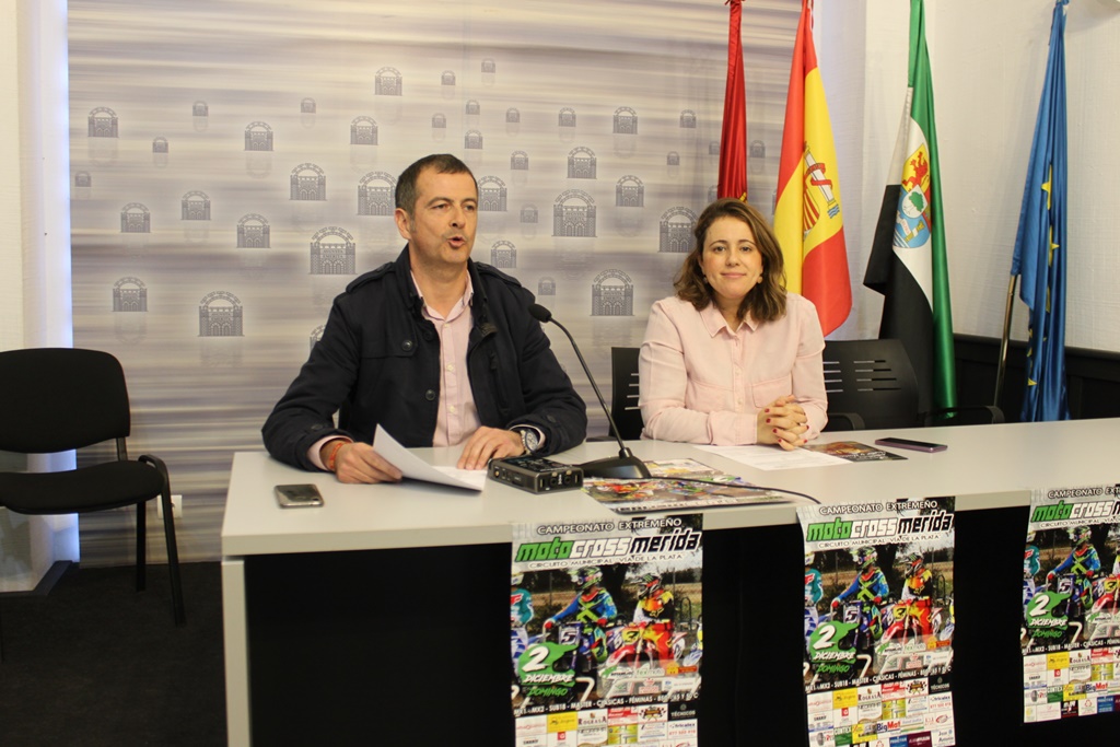 presentacion-motocross-ana