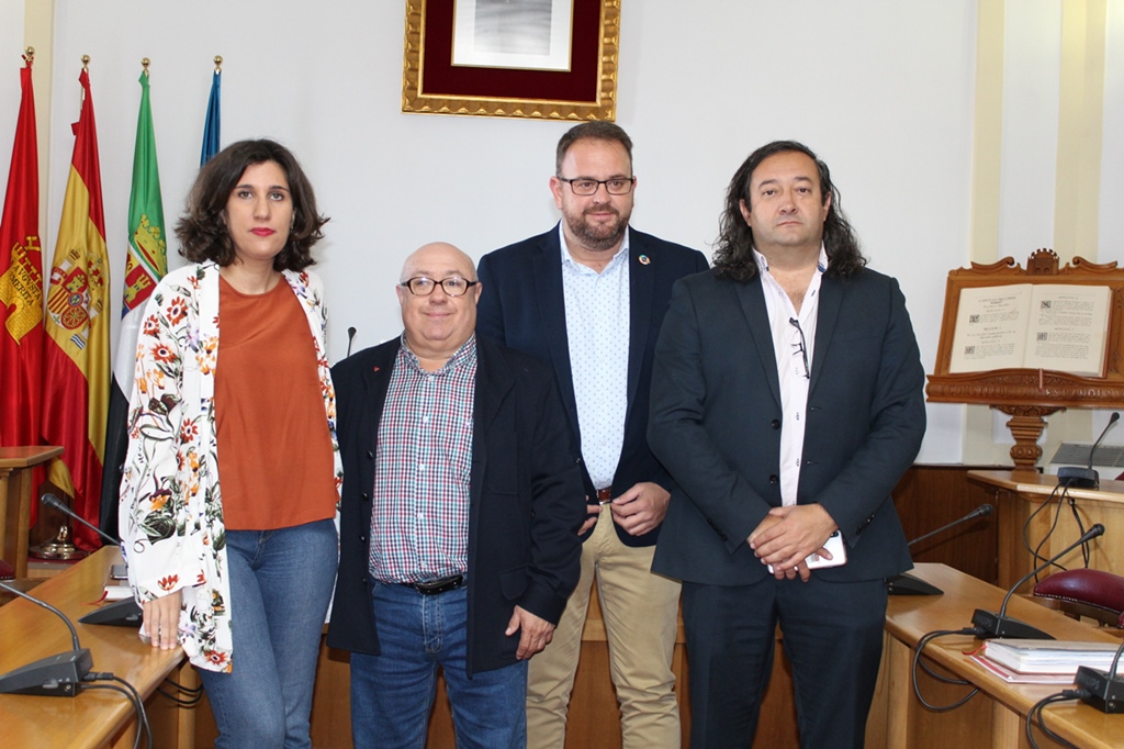 Firmado un convenio con UCETA para favorecer a emprendedores que quieran poner en marcha su negocio