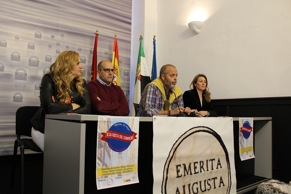 La Asociación de Comerciantes Emerita Augusta celebra este viernes la Fiesta del Comercio