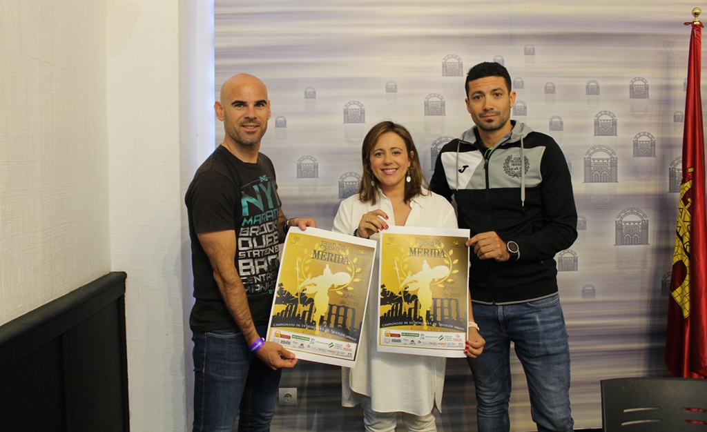 El domingo se celebra la IX edición del Triatlón Ciudad de Mérida