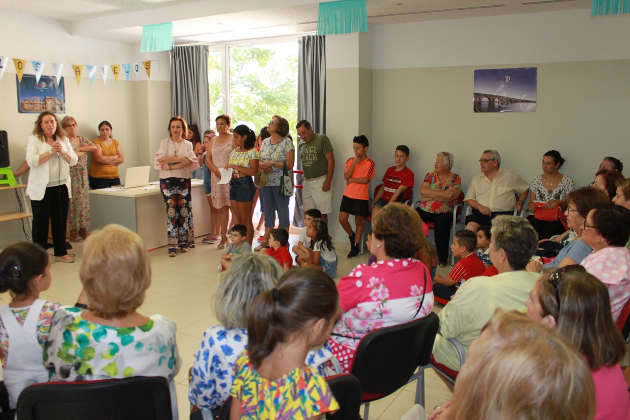 El Hogar de Mayores Zona Sur celebra el Día de los Abuelos