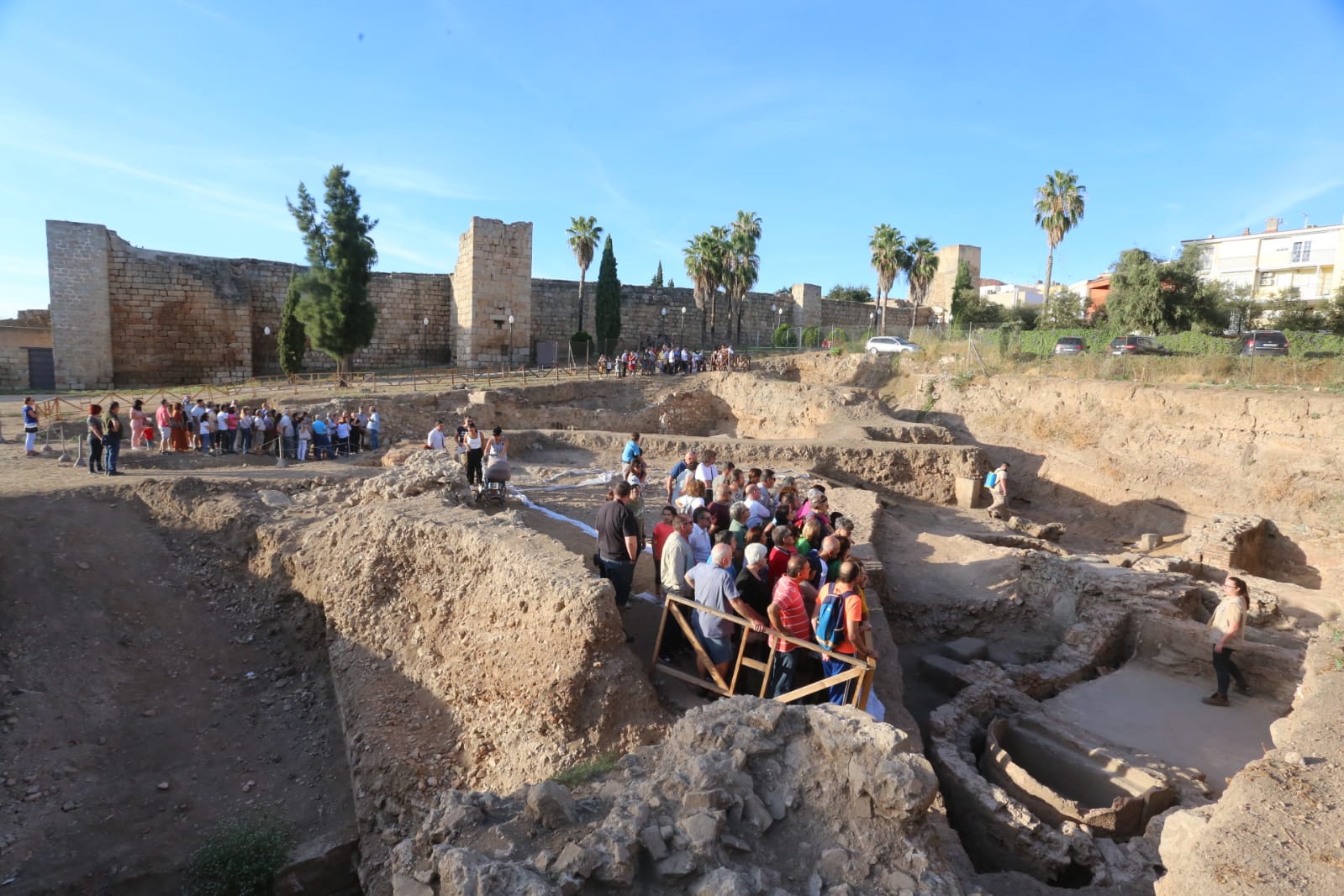 Consorcio y ayuntamiento acuerdan prolongar las visitas guiadas a Huerta de Otero ante la gran afluencia de público