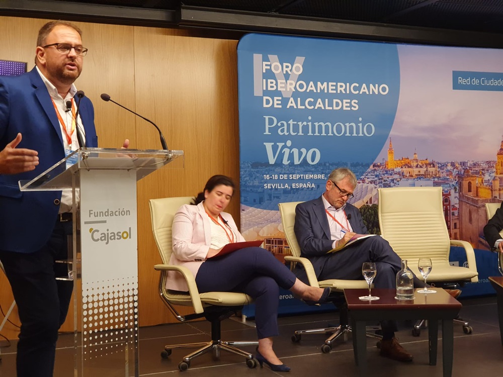 El alcalde aboga por la unión de la cultura y el patrimonio como elemento diferenciador y competitivo