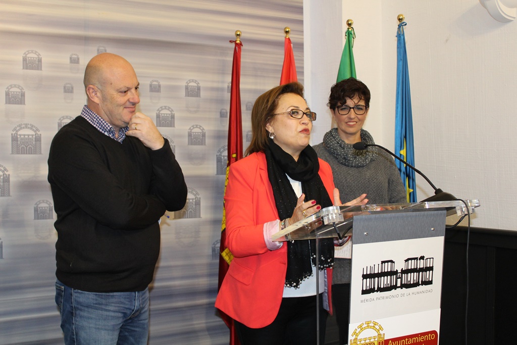 Más de 400 familias emeritenses dejarán de pagar 240 euros al año con la eliminación de la tasa de Ayuda a Domicilio