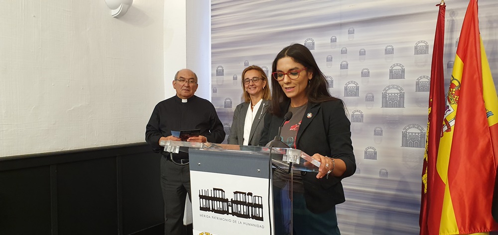 El Ayuntamiento edita trípticos informativos de la Basílica de Santa Eulalia y la Concatedral de Santa María