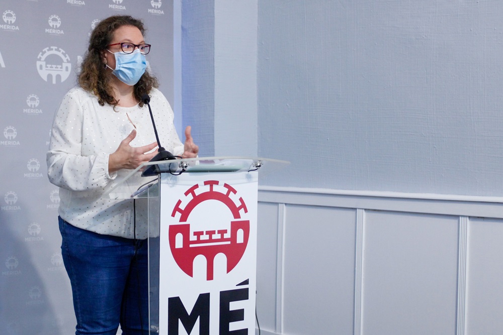 CARMEN YÁÑEZ EN RUEDA DE PRENSA