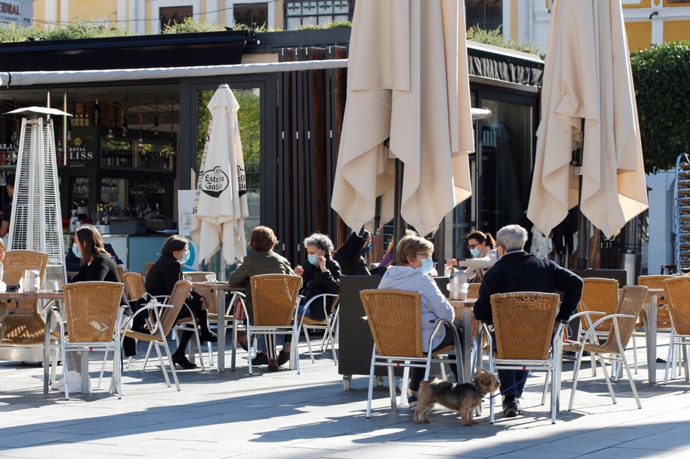 Aprobada la supresión del 50% de la tasa de ocupación de terrazas y veladores para los establecimientos de hostelería de la ciudad