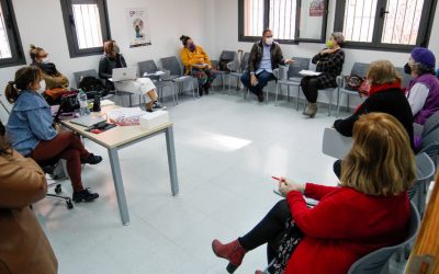 El Ayuntamiento estudiará una batería de ayudas expresas para mujeres en situación de vulnerabilidad