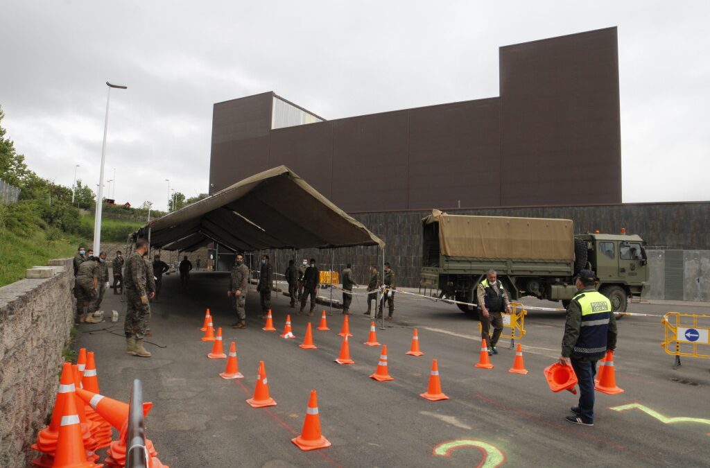 El ayuntamiento solicita al ejército la instalación de carpas en IFEME para mejorar la espera de los vacunados