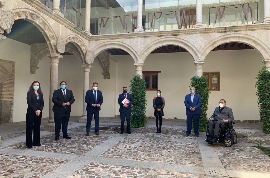 Rodríguez Osuna firma con Fundación ONCE un programa de accesibilidad universal para las Ciudades Patrimonio