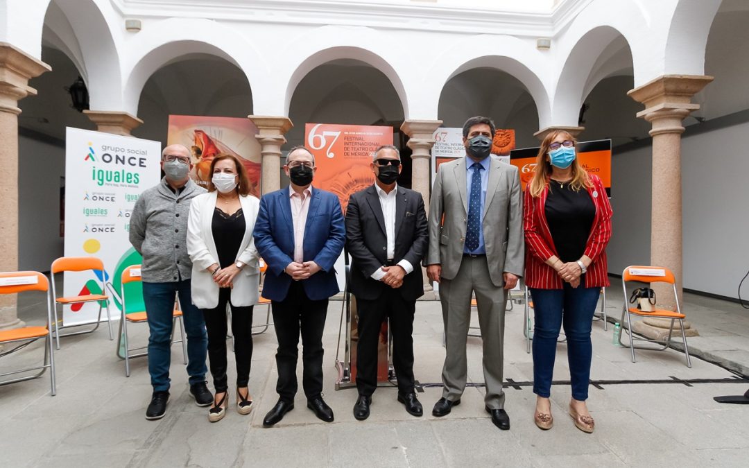 La delegada de servicios sociales destaca la apuesta del Festival de Teatro por impulsar la inclusión