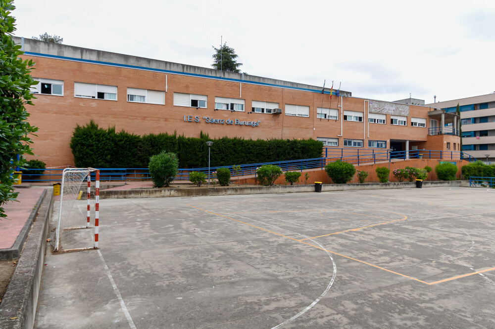 I.E.S. BURUAGA