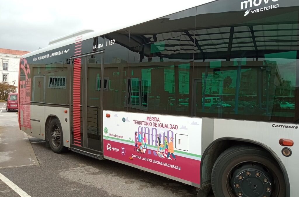 Servicio especial de autobuses al recinto ferial desde hoy y hasta el domingo, 5 de septiembre