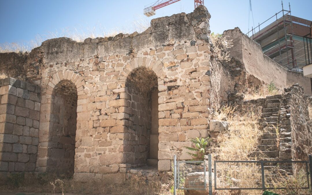 El Ayuntamiento publica la licitación de la obra para la adecuación del acceso al Teatro María Luisa por la Torre Albarrana