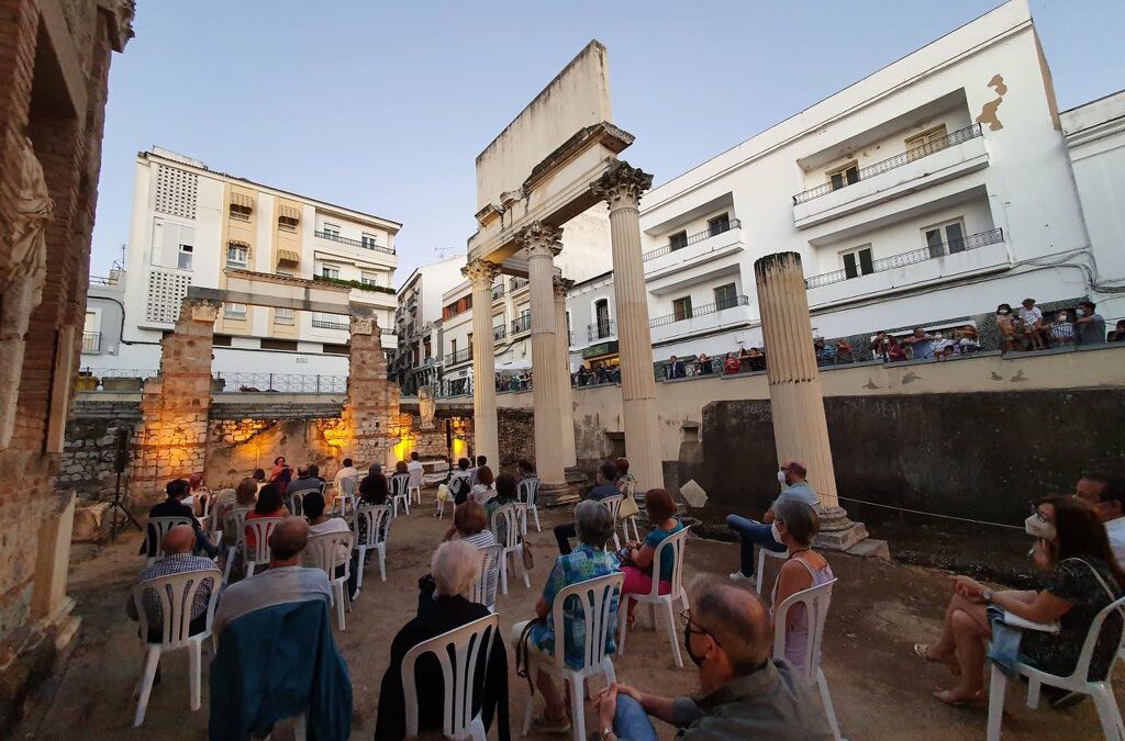 Mas de 12.000 personas participaron en una exitosa edición de la Noche del Patrimonio en la que destacó la ausencia de incidentes