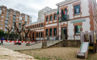 Los centros escolares de la ciudad realizarán una campaña de sensibilización sobre la importancia de no arrojar residuos en el entorno urbano y medioambiental