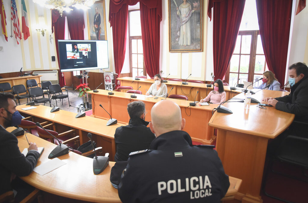 El Ayuntamiento determina en la Mesa de Seguridad el dispositivo para las Preuvas, Cabalgata de Reyes Magos y la visita de los Carteros Reales al consistorio