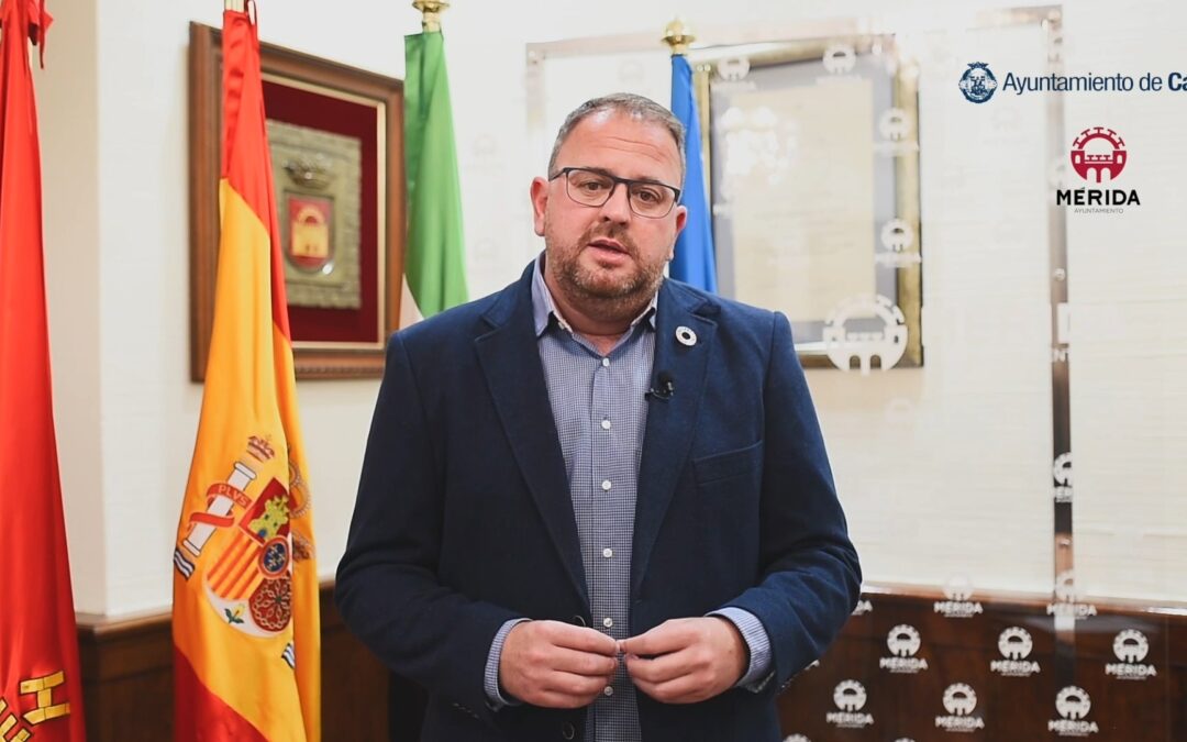 La capital extremeña se adhiere oficialmente a los apoyos para que Cádiz sea sede del próximo Congreso Internacional de la Lengua Española en 2025